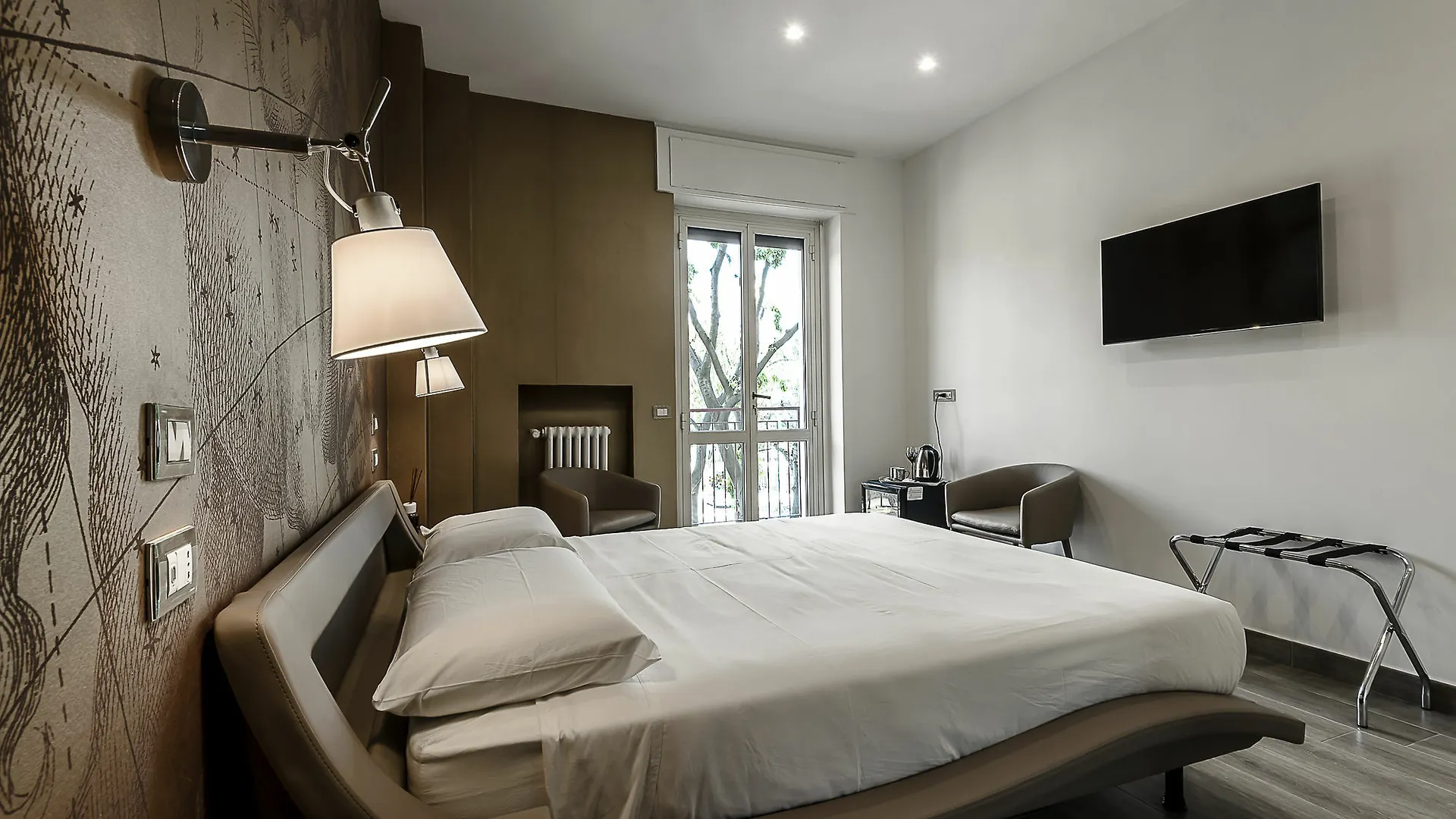 Eleganti Suite In Piazzale Lagosta 2*, Mailand