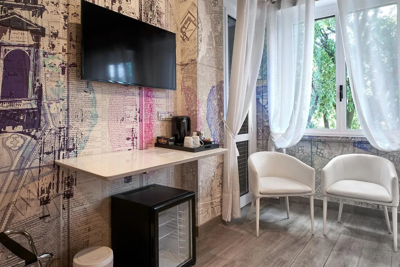 ** Guest house Eleganti Suite In Piazzale Lagosta Italy