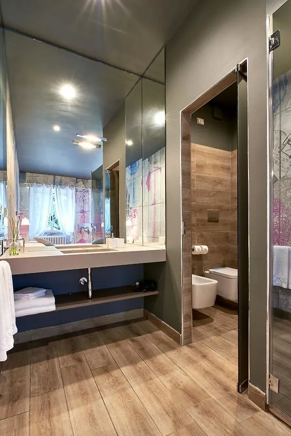 ** Guest house Eleganti Suite In Piazzale Lagosta Italy