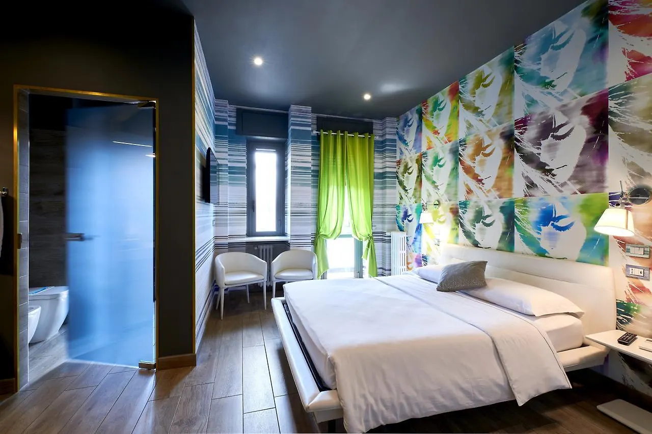 Eleganti Suite In Piazzale Lagosta 2*, Milan Italy