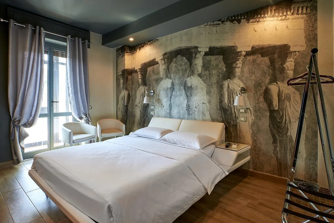 Eleganti Suite In Piazzale Lagosta 2*, Milan
