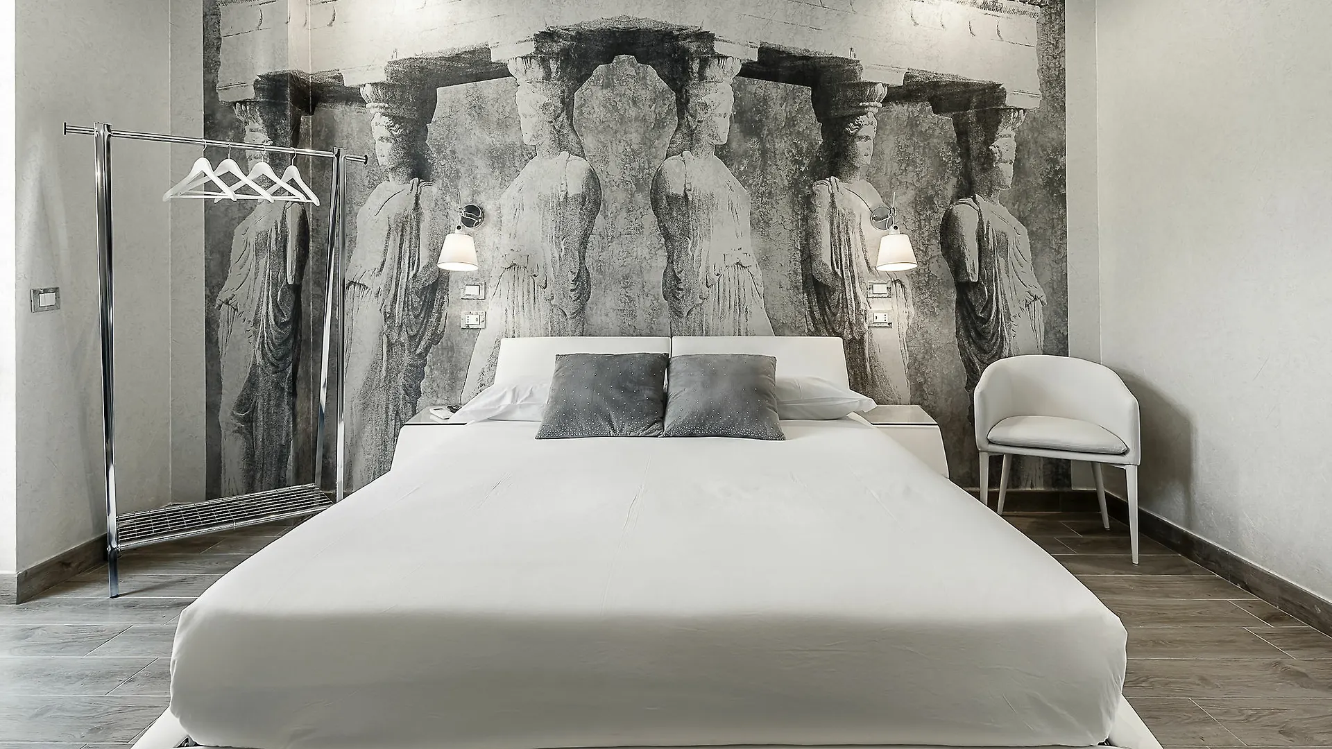 Eleganti Suite In Piazzale Lagosta Italy