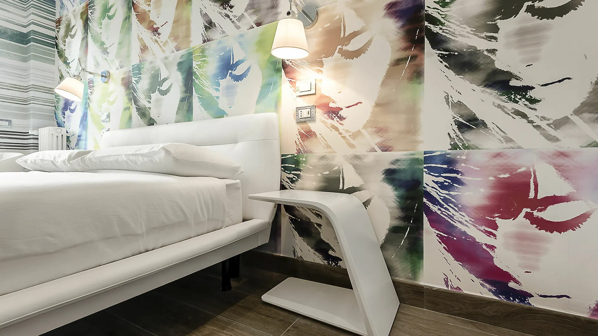 Eleganti Suite In Piazzale Lagosta Milan