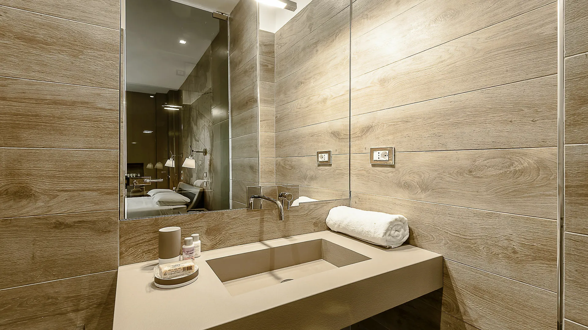 ** Guest house Eleganti Suite In Piazzale Lagosta Italy